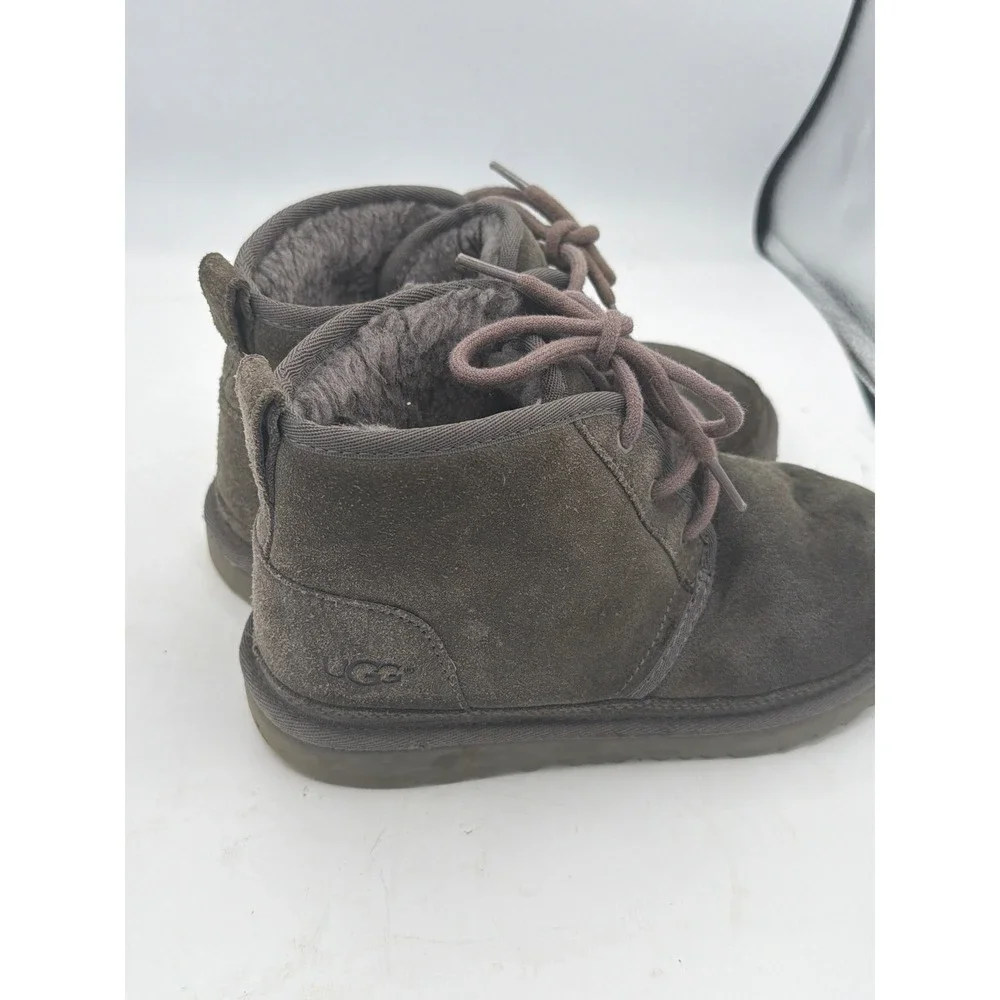 UGG Kids Neumel II Suede Chukka Boots Charcoal Grey Youth Size 4 Style 1017320K